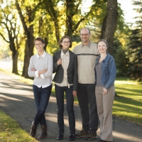 Red Deer Family Photography